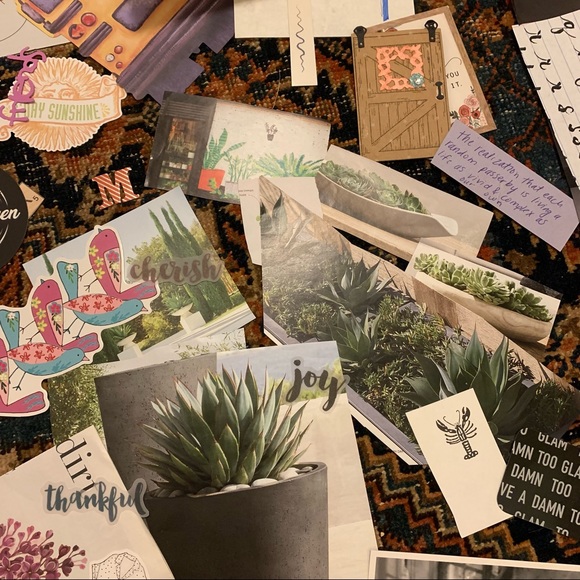 Collage ephemera ๐ - Picture 1 of 7